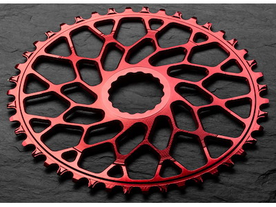 Absolute Black Singlespeed Klinge 48T Oval Direkte Montering Rød