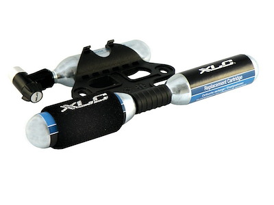 XLC Co2 pumpe inkl. 3 x 16 g patroner