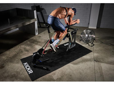 Træningsmåtte fra Wahoo KICKR