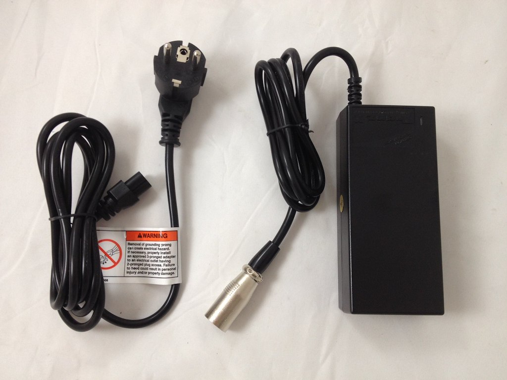 E-fly batteri lader 24 volt