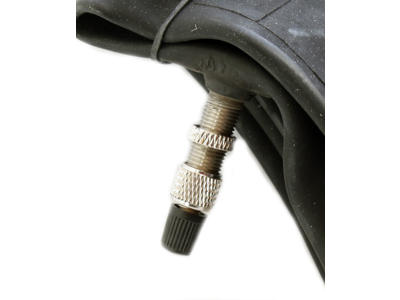 Slange Lotus 12.1/2 x 2.1/4" med 40 mm lang Dunlop ventil