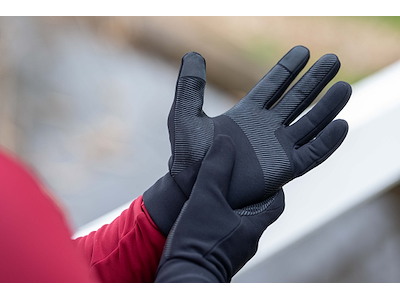 Rogelli Essential Thermal Vinter Handsker - Unisex - Sort 