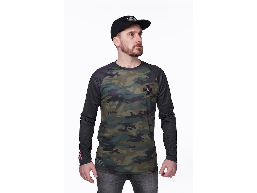 Muc-Off Cykeltrøje med lange ærmer Premium - Camo Pink/Sort - Str. M Muc-Off Cykeltrøje med lange ærmer Premium - Camo Pink/Sort - Str. M