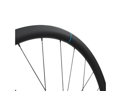 Shimano 105 Di2 C32 - Baghjul 700c - Tubeless - Disc - E-Thru