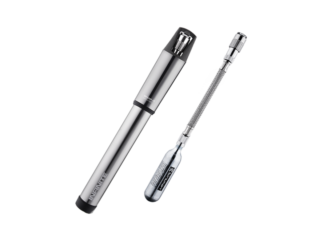Birzman Infinite Apogee MTB Pumpe med CO2