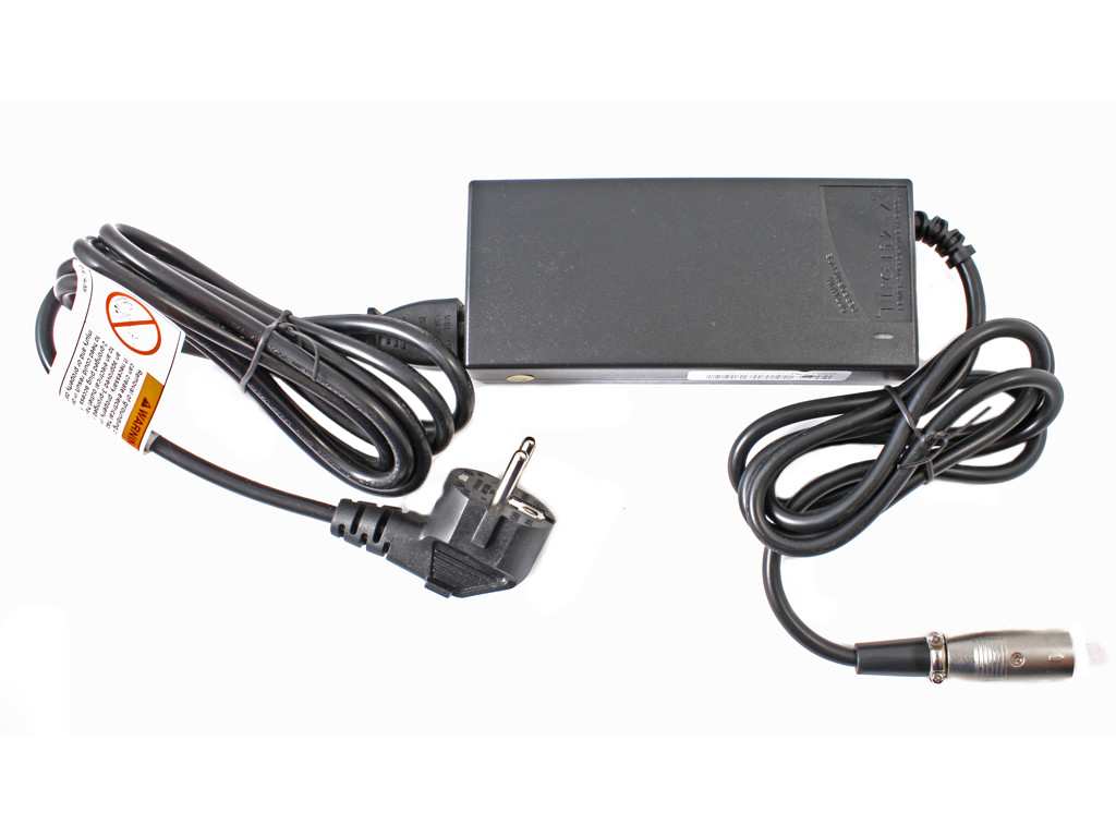 Lader til E-FLY elcykel 24 volt