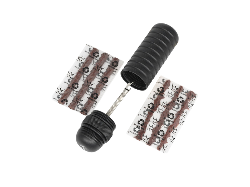 Peatys Holeshot Tubeless Plugger Kit Sort