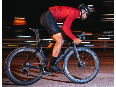 ZIPP - 404 - Carbon Baghjul Til Disc - 700c - Tubeless - 58 mm Profil - XDR