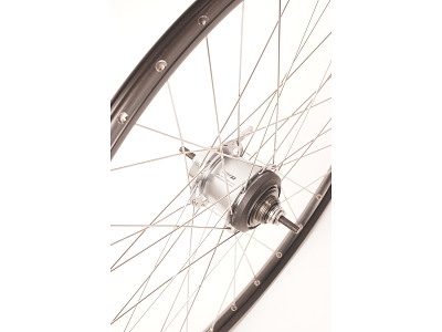 Connect - Baghjul 700c med Shimano nexus 7 gear og fodbremse - Sort fælg